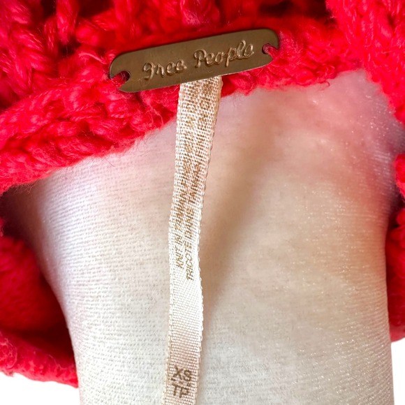 Free People Red Knit Hooded Cardigan Sweater XS Chunky Cozy Boho Buttons Pockets - Picture 4 of 10